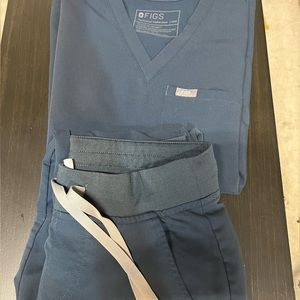 Figs Set - Dark harbor